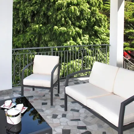 Mari 190s Tatil Evi Dervio